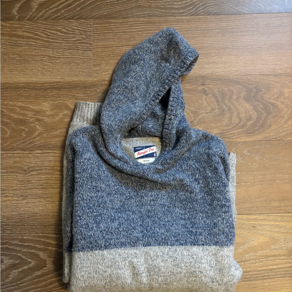 johnnie-O Men's Blue and Tan Sweater